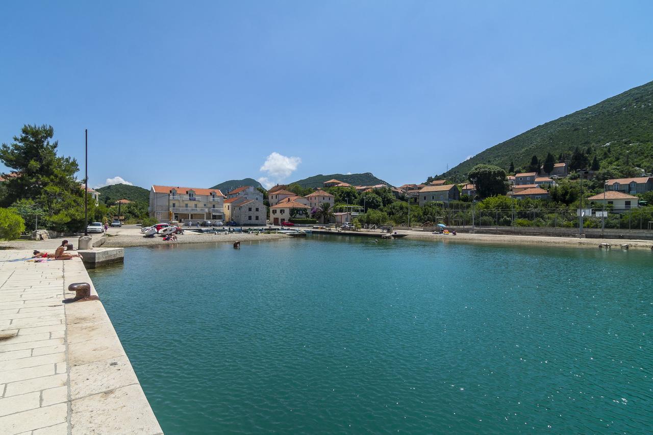 Villa Menalo Hodilje Buitenkant foto