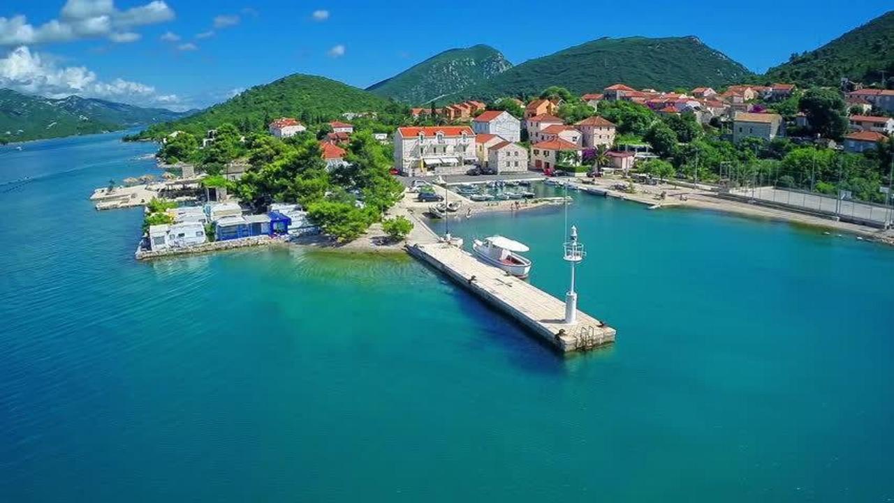 Villa Menalo Hodilje Buitenkant foto