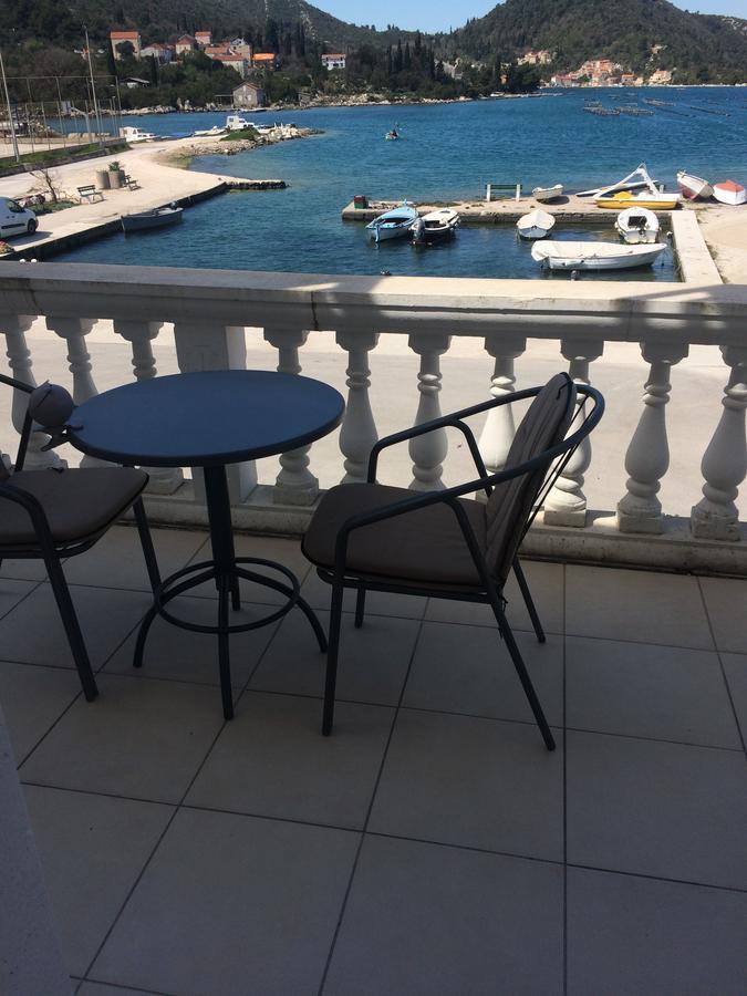 Villa Menalo Hodilje Buitenkant foto